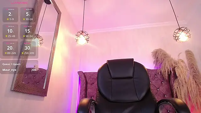 Živá chatovací místnost Amara_Davis1
