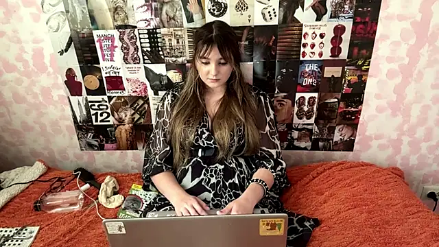 Sembang XXX Secara Langsung JanineThielman