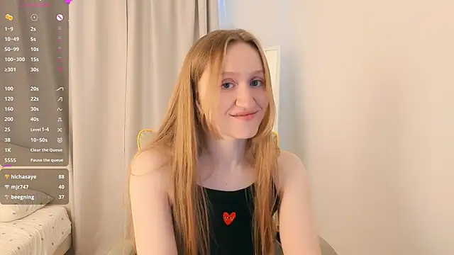mowalova Chat XXX in diretta