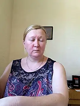 blondyaguar's Live XXX Chat