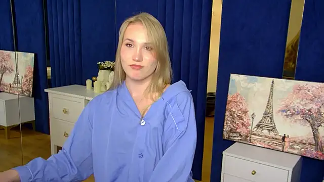 Živý XXX chat ElaraVoltage