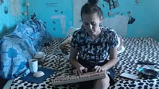 brighteyes77 Live XXX-chat