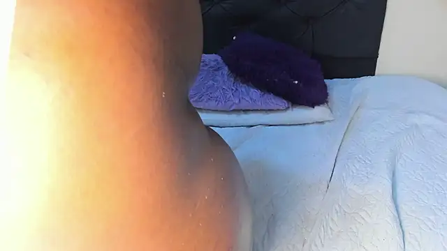 KaylieRousse's Live XXX Chat