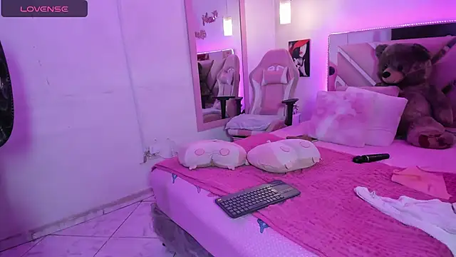Chat soba uživo modela Karly_moon