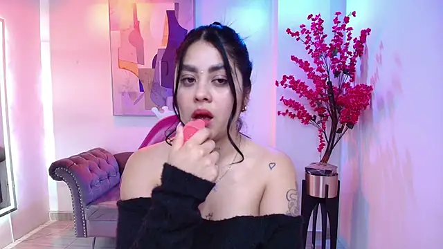 Julie_vancouver's Live XXX Chat