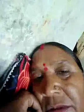 Loomaraj's Live XXX Chat