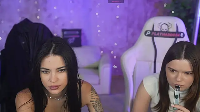צ'אט XXX בשידור חי של Tina_Breeze
