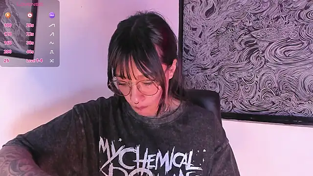 צ'אט XXX בשידור חי של Akari1_Mischief