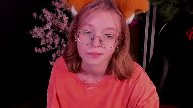 FoxxyyPolly Chat XXX in diretta