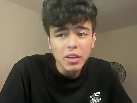 Czat XXX na żywo – ToddWarren