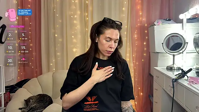 NattyFierros Chat XXX in diretta
