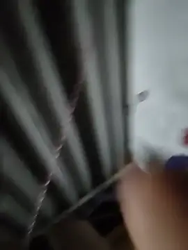 dxddymxn Show in webcam