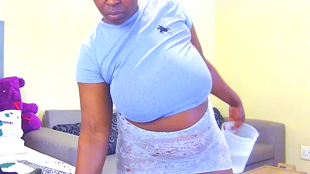 Black-Barbiexxc – Live XXX-chat