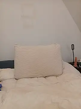 pulpeuse64 élő XXX-chatje