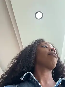 Chat XXX en directo de ChocoBliss