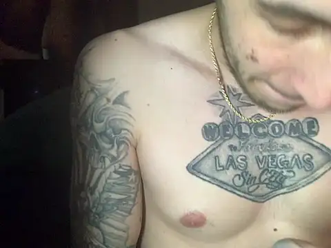 JuicyJoshy – Naživo XXX chat