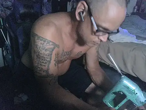 Buffshagswell XXX чат на живо