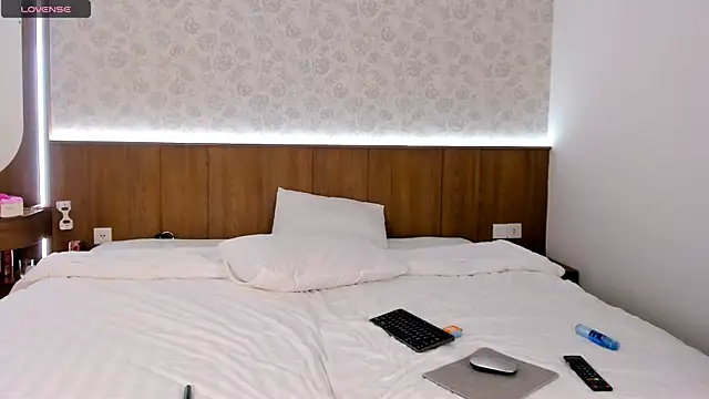 sakura_ice – Naživo XXX chat