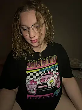 EmmieRae's Live XXX Chat