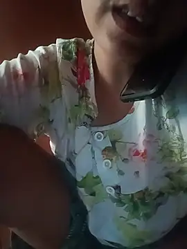 צ'אט XXX בשידור חי של Life_Of_Diya
