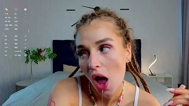 DelanaHenter's Live XXX Chat