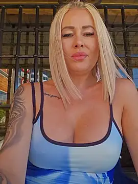 MILFBARBY Chat XXX live
