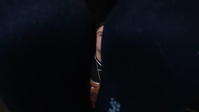 Czat XXX na żywo – FelixStarkk