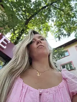 Crazy-Rosa Live XXX-Chat