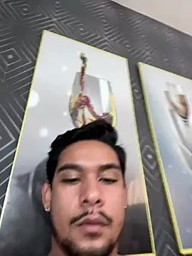 Chat +18 de Kylie_Patrick ao vivo
