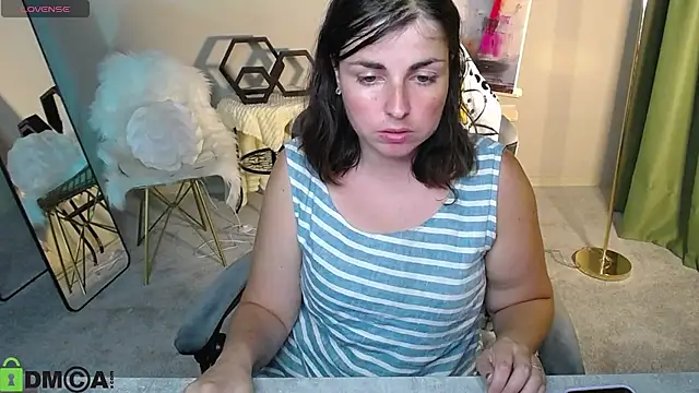 MartaEdams Chat XXX in diretta