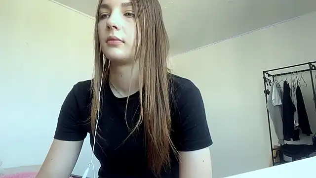 JuleCawoodn Live XXX chat