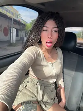 Chat XXX Live roxyrougee