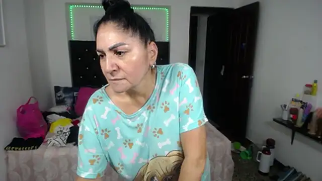 mature_bigboobs10 Chat XXX in diretta