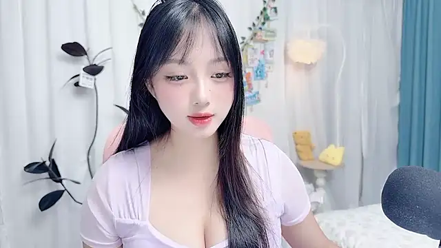 Winnie666999のライブXXXチャット
