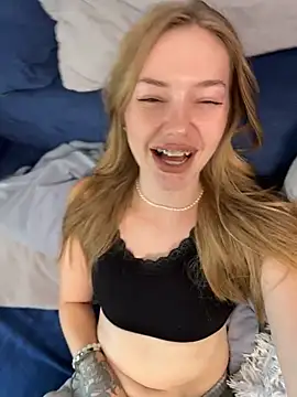 Živý XXX chat MilaMoone
