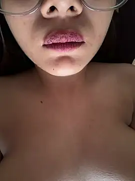 Živá chatovací místnost Queen_sofiyaa