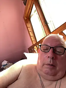 Chatroom XXX en direct de CharlieWeaver22