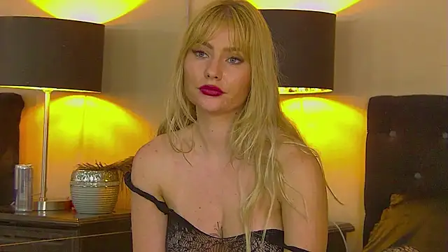 Chat XXX ao vivo de MisshaNight