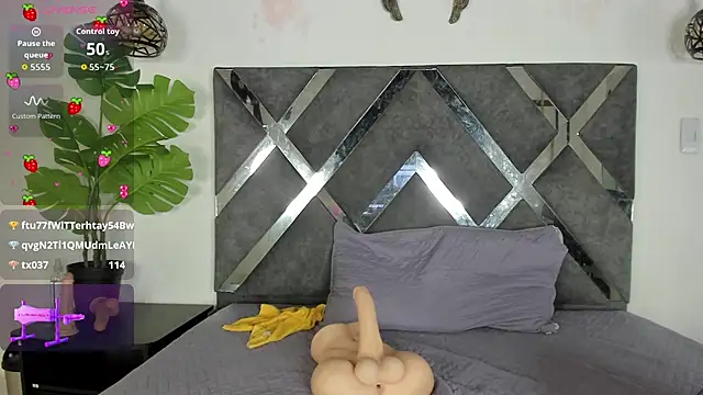 erika_222 Chat XXX in diretta