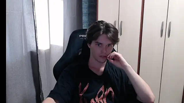 XXX chat uživo modela arthur___king
