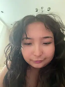 miomyao Adlı Modelin Canlı XXX Sohbeti