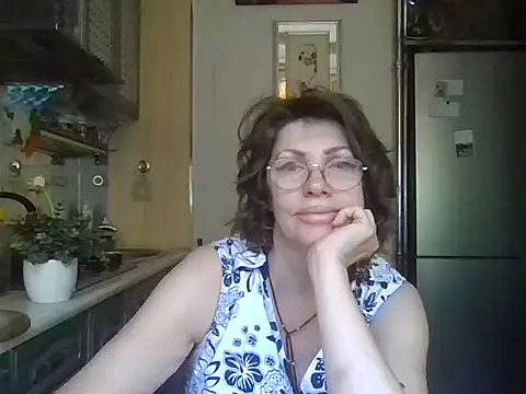 XXX chat uživo modela Baby-Matilda