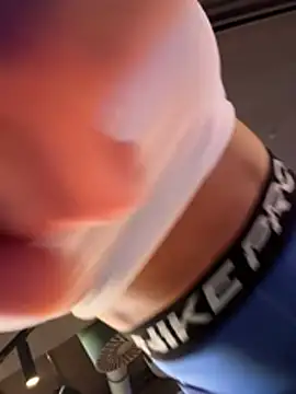 F3ckd0lllucy's Live XXX Chat