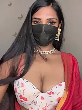 Chat +18 de Lovely_Babiee ao vivo