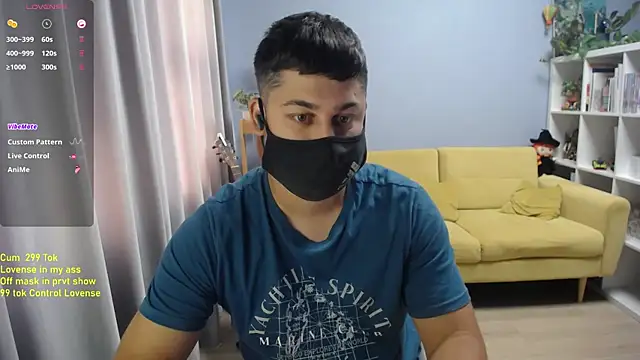 Živý XXX chat Tomguys