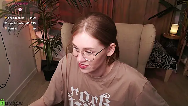 Онлайн чат XXX Alison_Doody