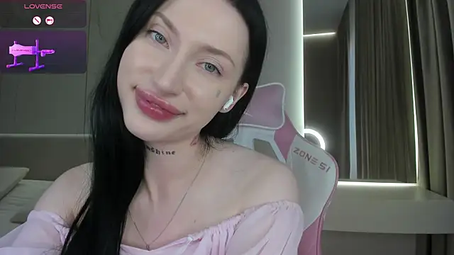 Chat +18 de JenniferQueen11 ao vivo