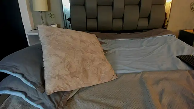 Charlie___Musk 现场XXX聊天