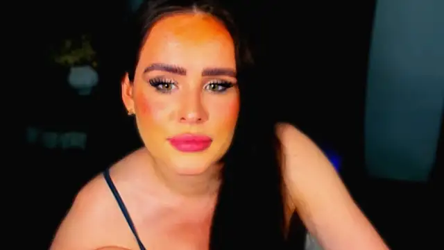 XXX chat uživo modela Lari_Stella