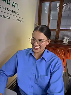 KateRousee Live XXX-chat